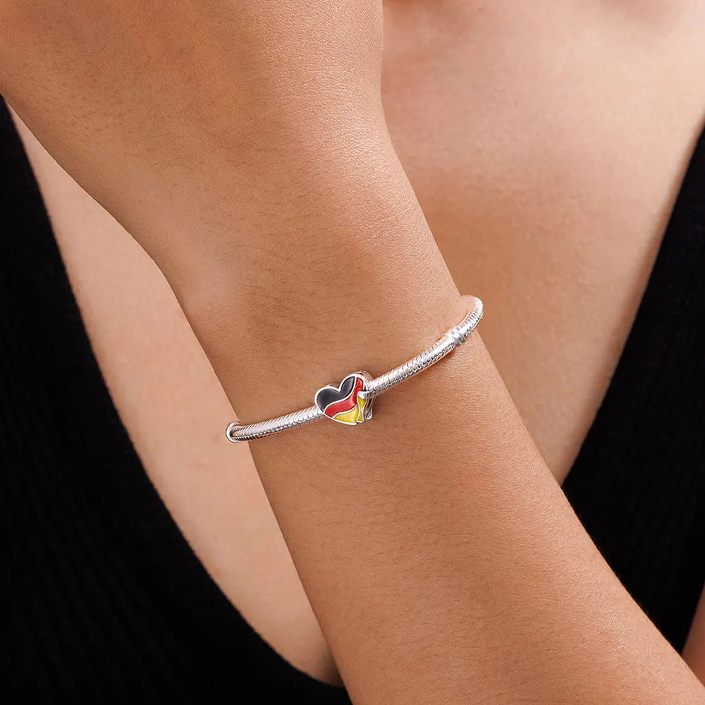 Deutschland Herz Charm 925 Sterling Silber – Schwarz Rot Gold Flagge Emaille Bettelarmband Anhänger